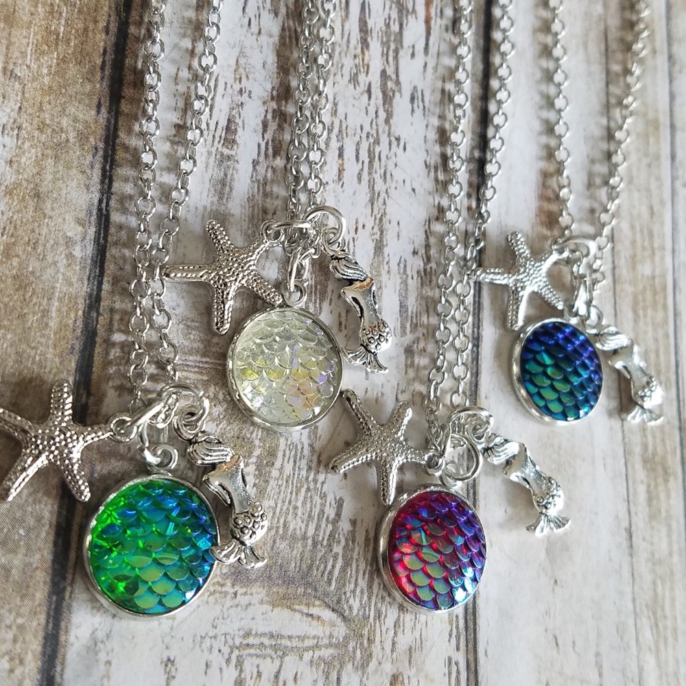 🌞SUMMER SALE🌞4 choices Iridescent scale necklace